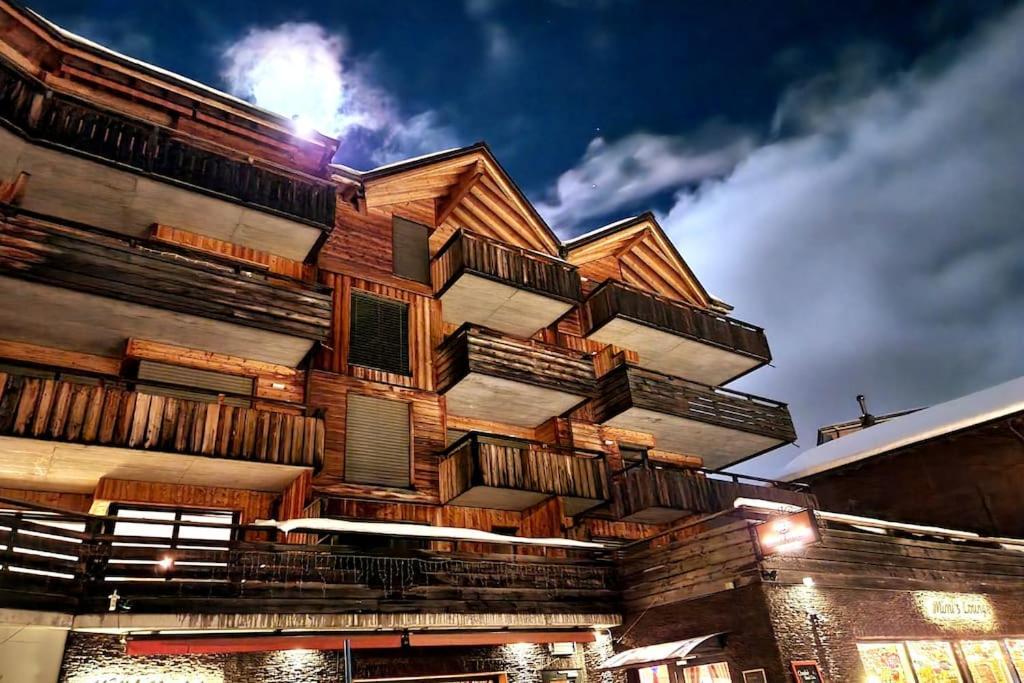 Superbe Appartement Champex-Lac Avec Piscine Et Sauna Exteriör bild